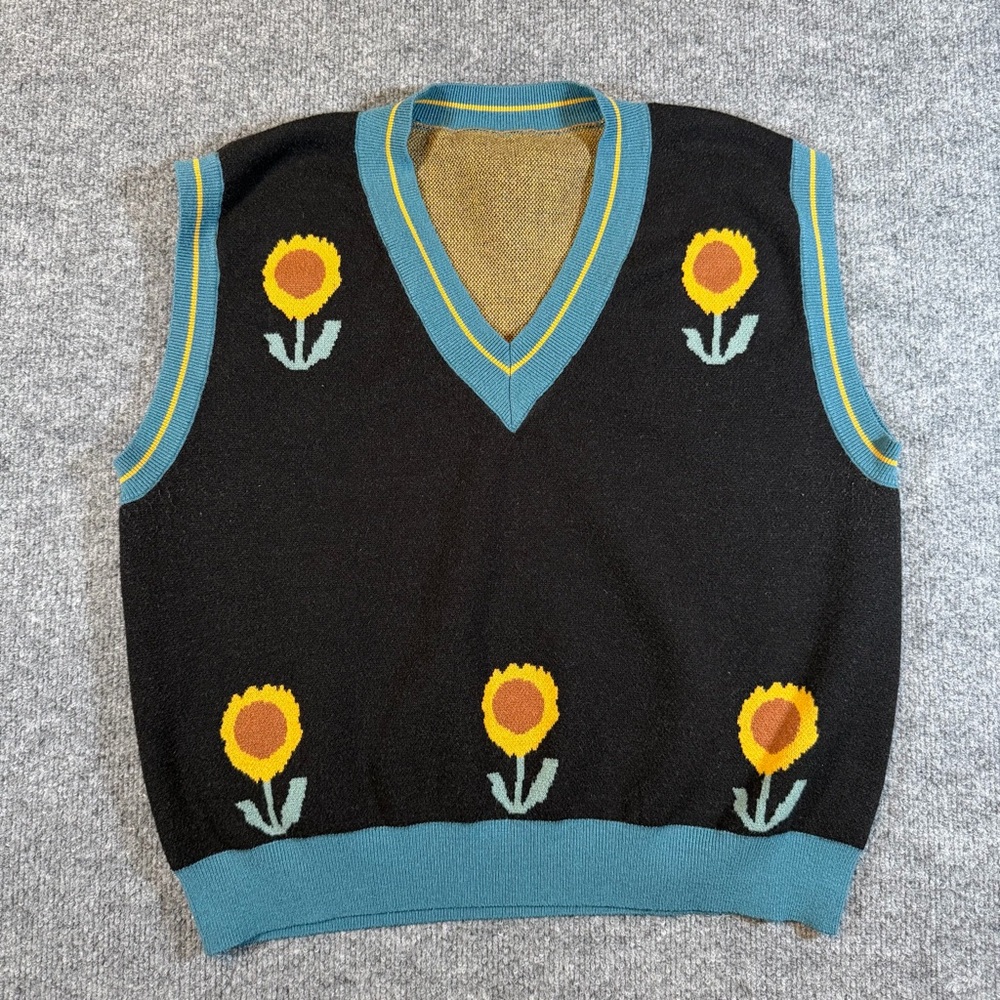 Sunflower Knit Sweater Vest Womens‎ Retro V-Neck Cottagecore Top